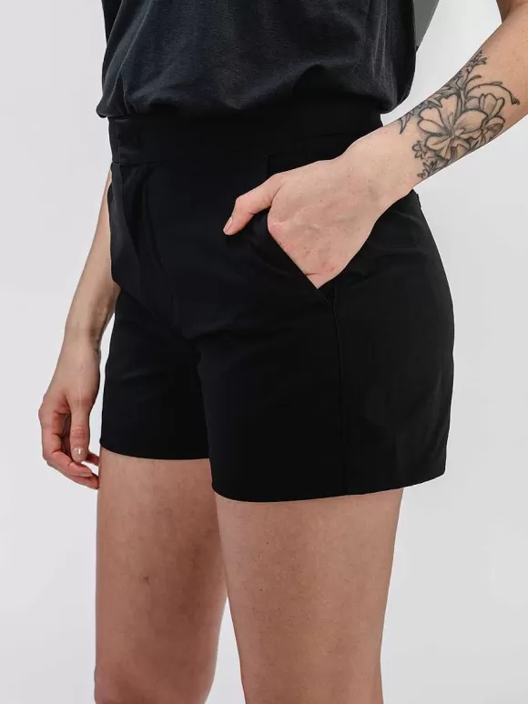 Women'S Ministry of Supply Black Women'S Pace Poplin Short